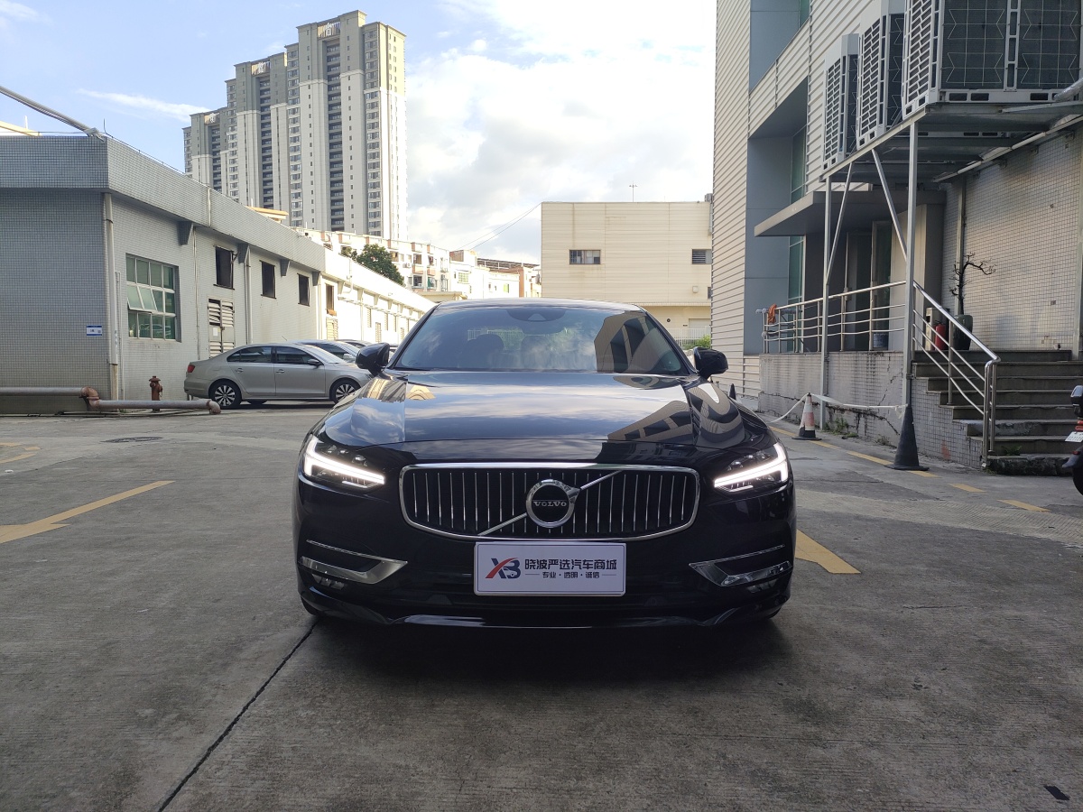 沃爾沃 S90  2020款 改款 T5 智遠(yuǎn)豪華版圖片