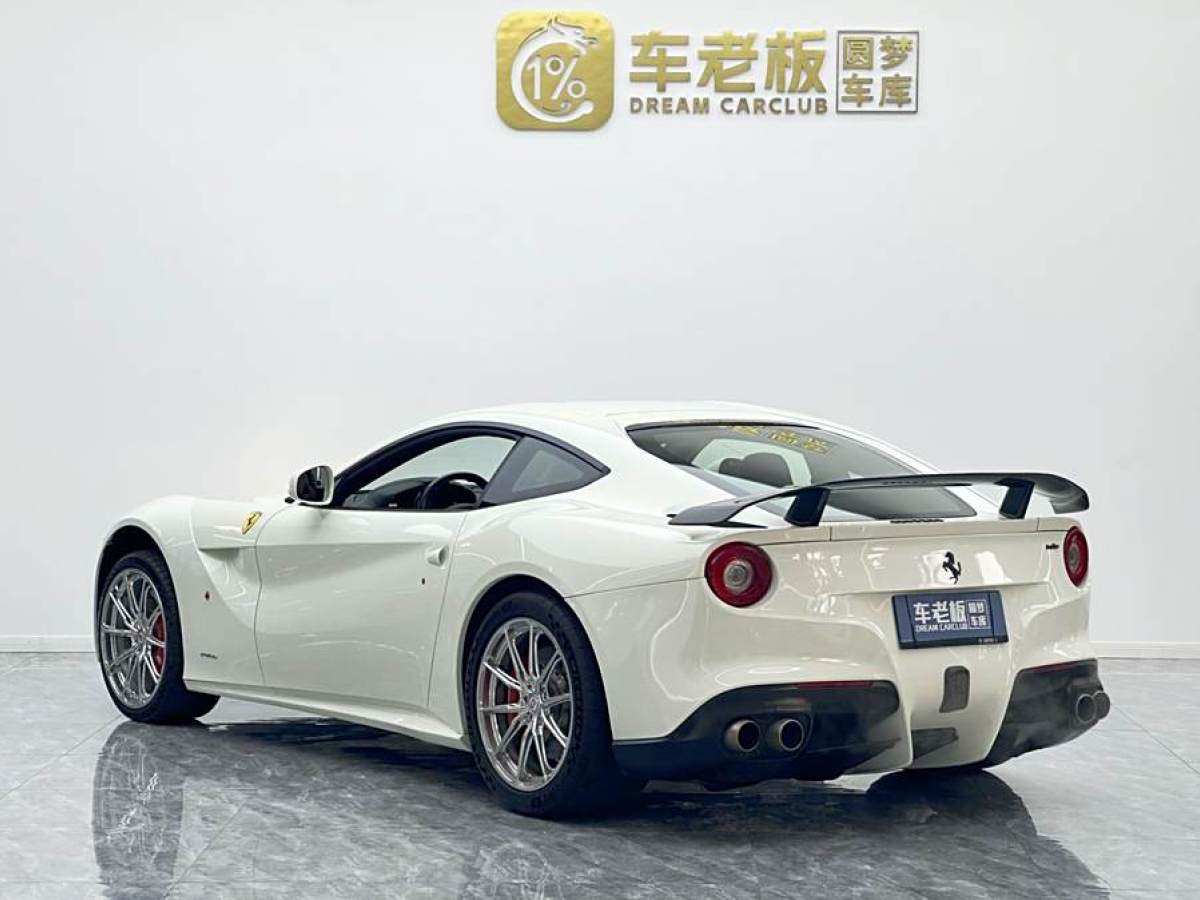 法拉利 F12berlinetta  2013款 6.3L 標(biāo)準(zhǔn)型圖片