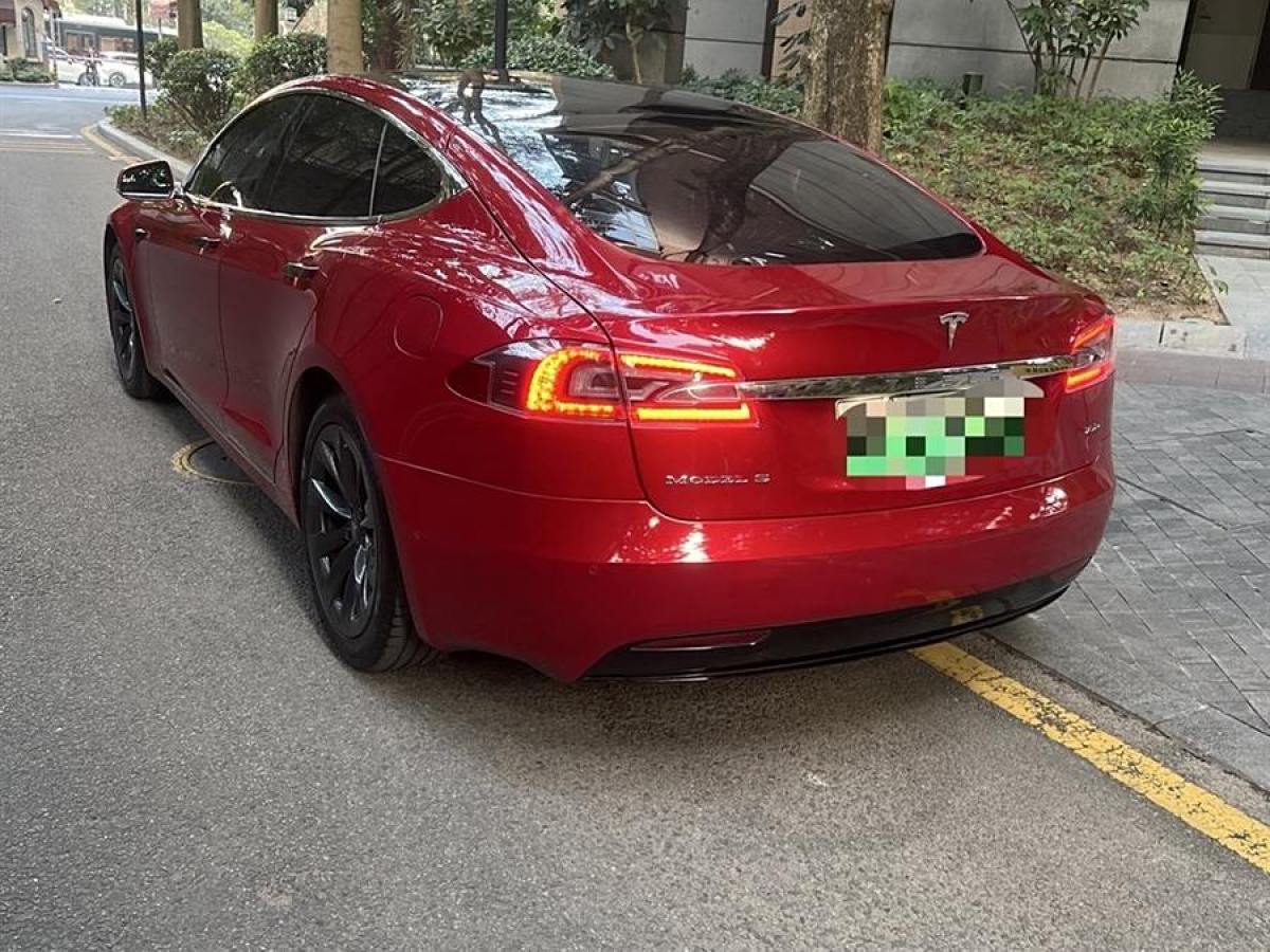 特斯拉 Model S  2017款 Model S 75D 標(biāo)準(zhǔn)續(xù)航版圖片