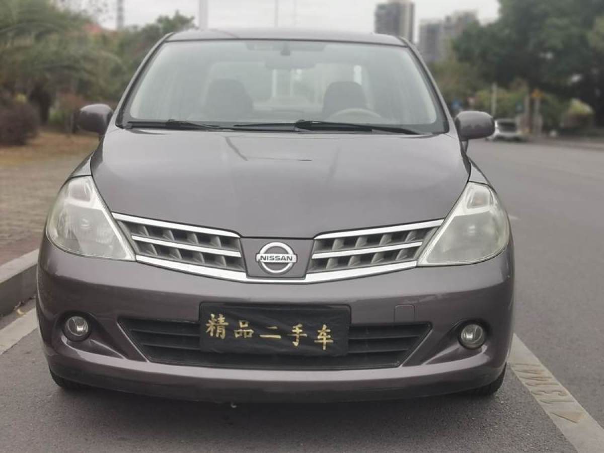 日產(chǎn) 頤達(dá)  2009款 1.6L 自動(dòng)科技版圖片