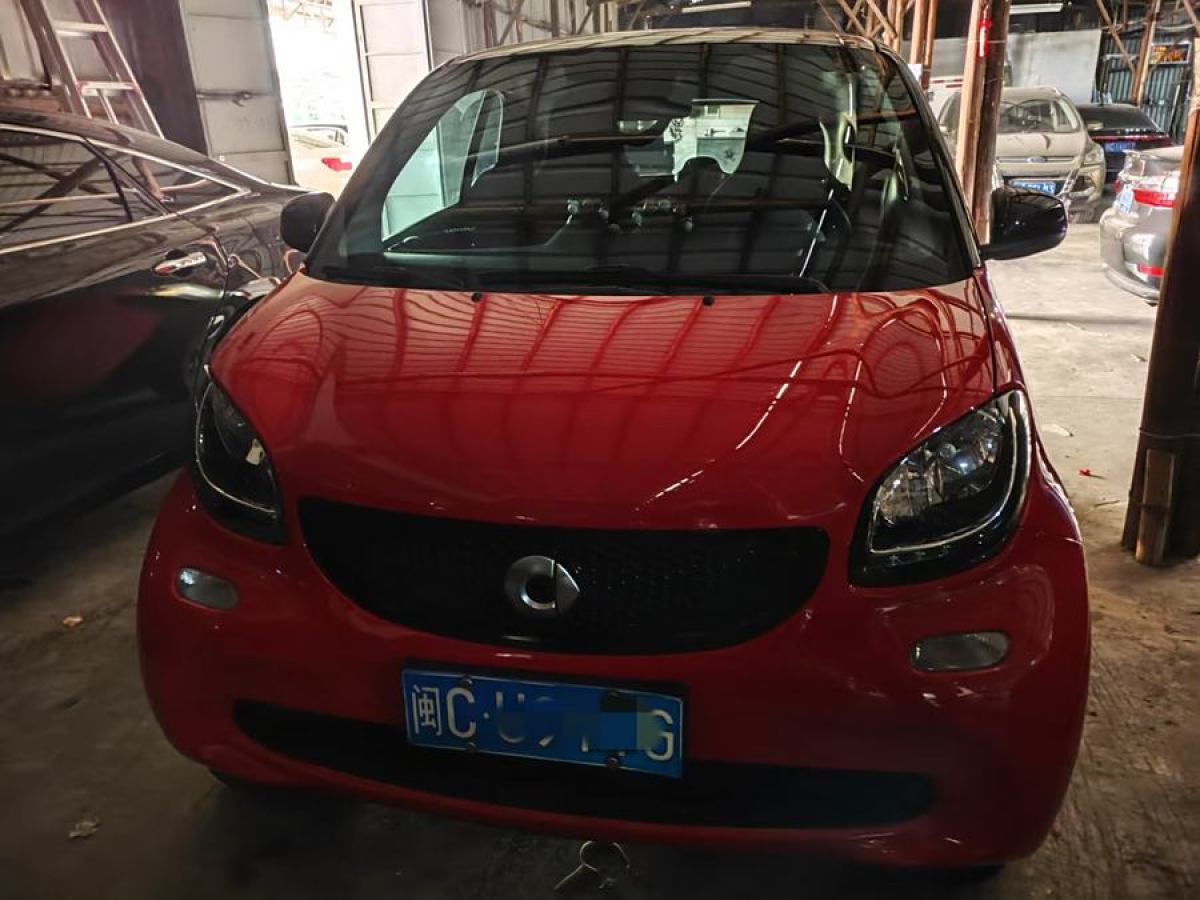 smart fortwo  2015款 1.0L 52千瓦硬頂激情版圖片