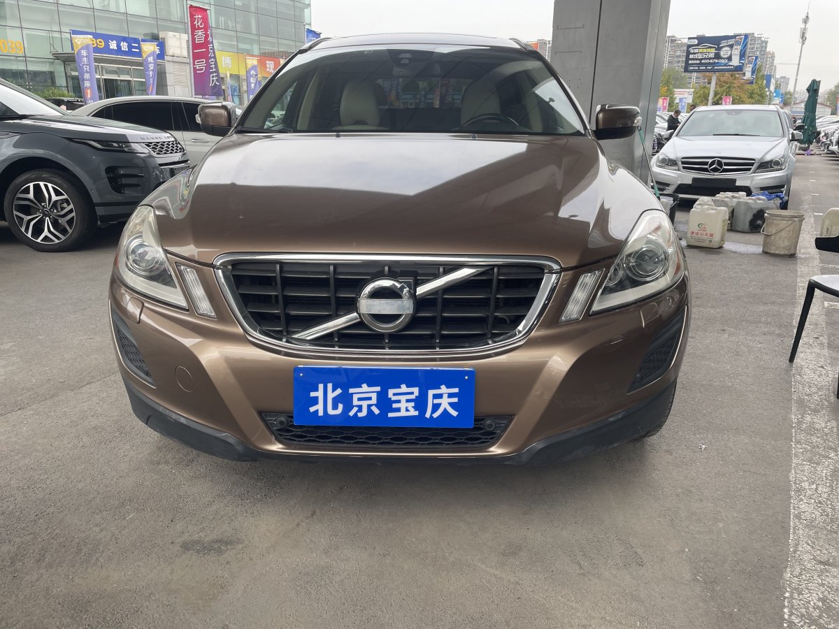 2012年12月沃爾沃 XC60  2013款 T5 智雅版