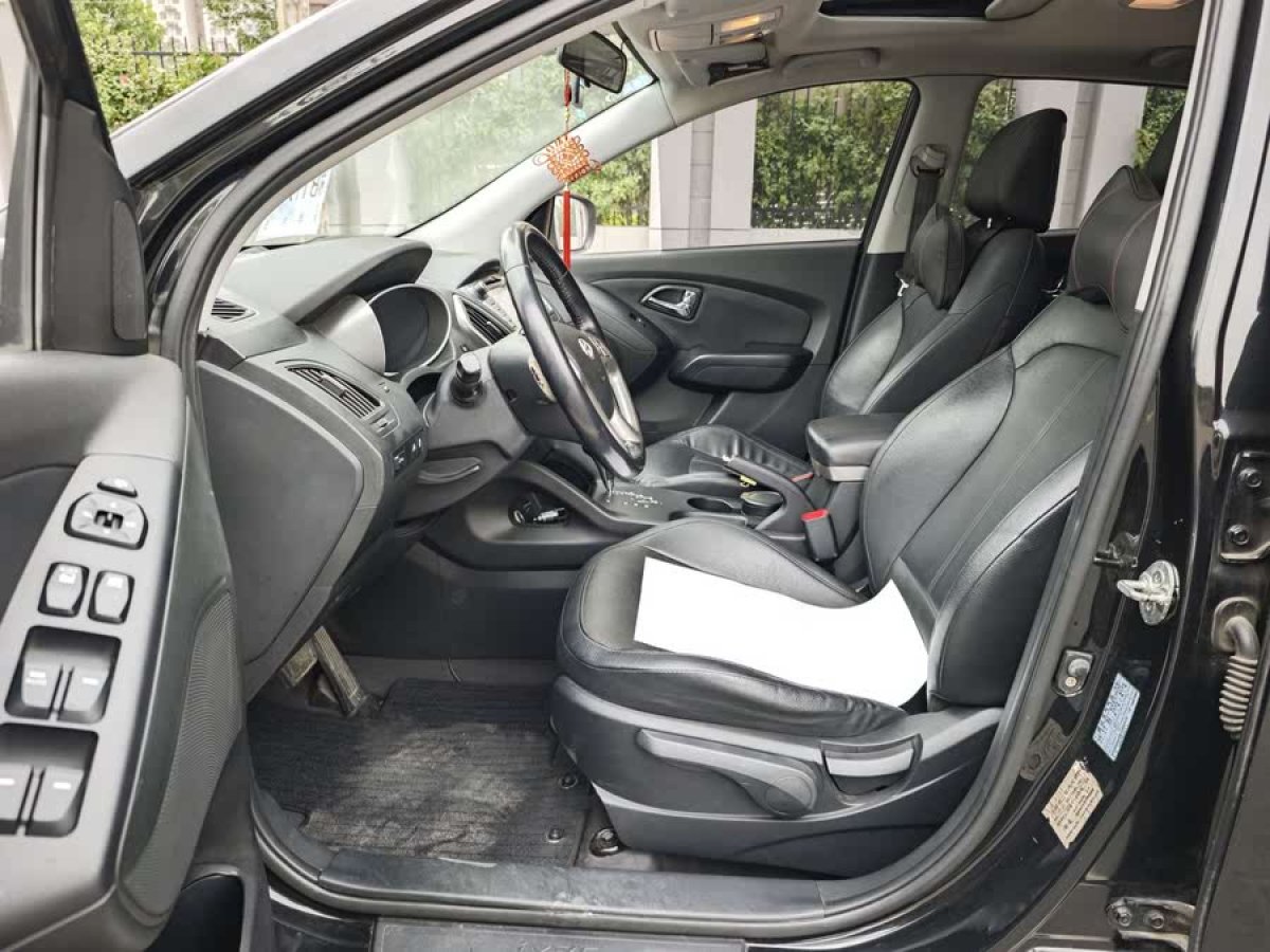 現(xiàn)代 ix35  2013款 2.0L 自動(dòng)兩驅(qū)智能型GLS 國IV圖片