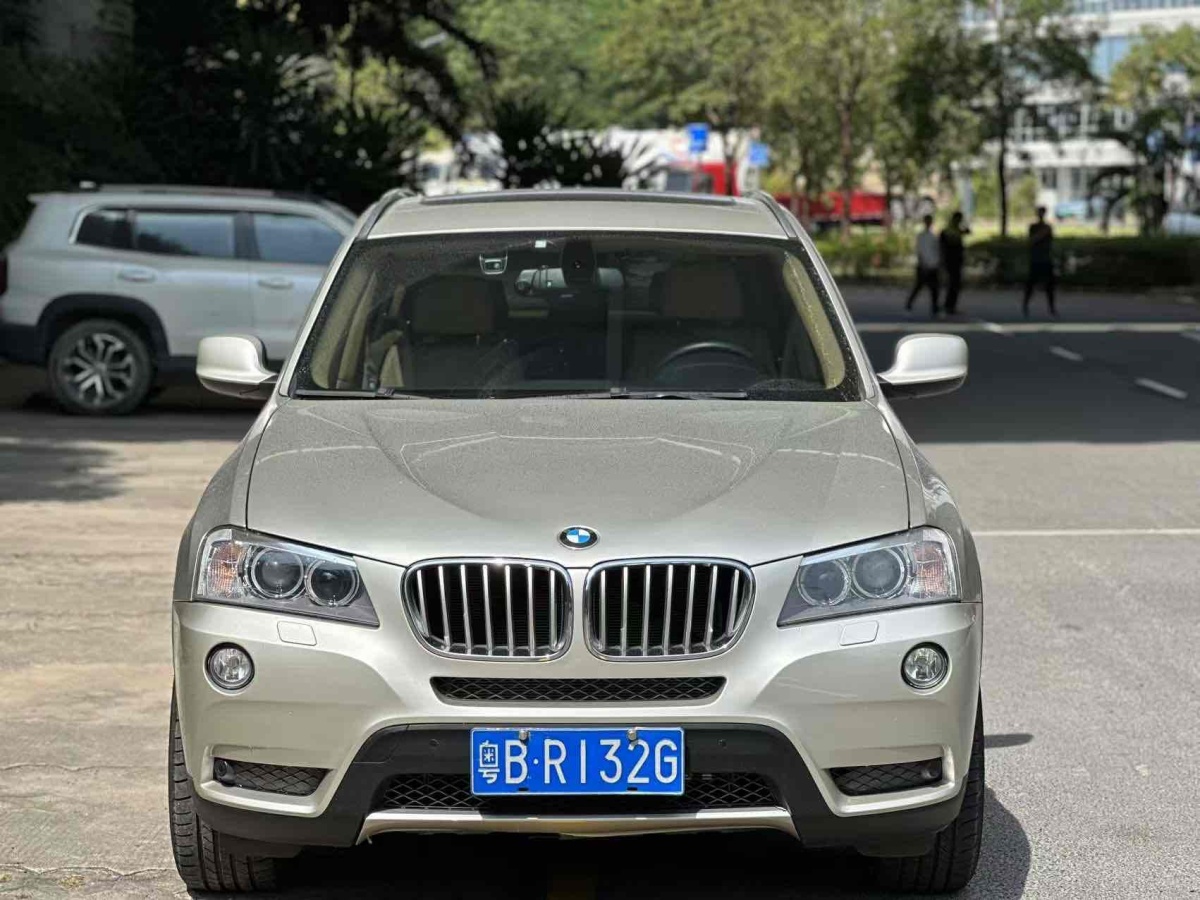 寶馬 寶馬X3  2011款 xDrive28i 領(lǐng)先型圖片