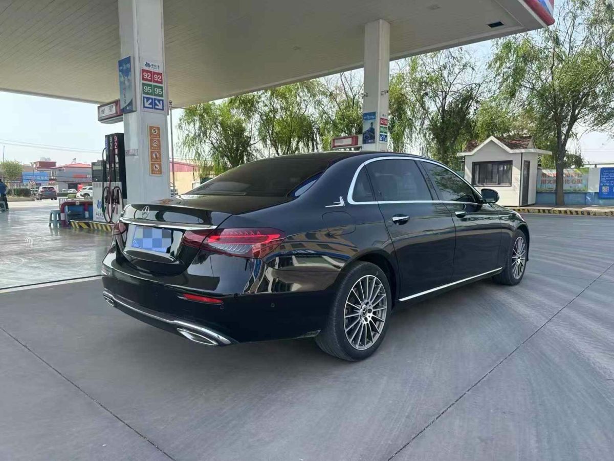 奔馳 奔馳E級(jí)  2023款 E 300 L 豪華型圖片
