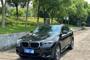 寶馬X4 寶馬 xDrive 25i M運動套裝