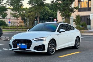 奧迪A5 奧迪 Sportback 40 TFSI quattro 豪華動感型