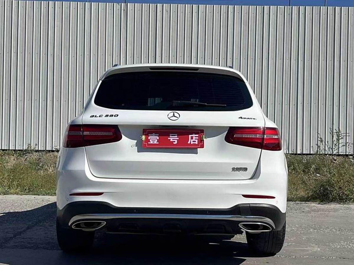 奔馳 奔馳GLC  2018款 改款 GLC 260 4MATIC 豪華型圖片