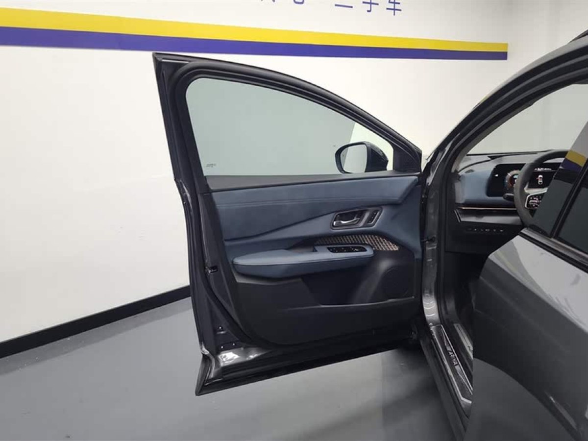 日產(chǎn) Ariya艾睿雅  2022款 四驅(qū)高性能頂配版圖片