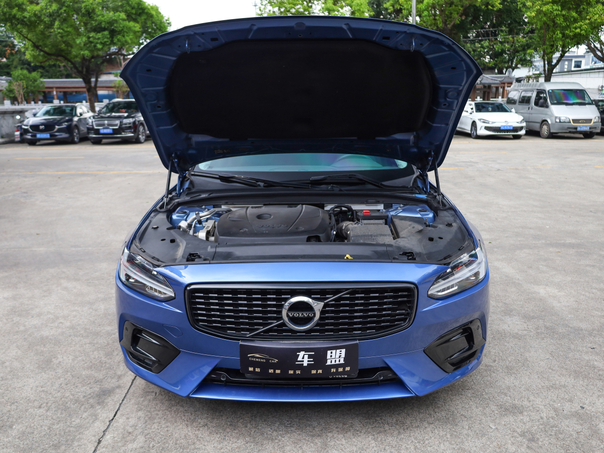 2019年9月沃爾沃 S90  2020款 改款 T5 智逸運動版