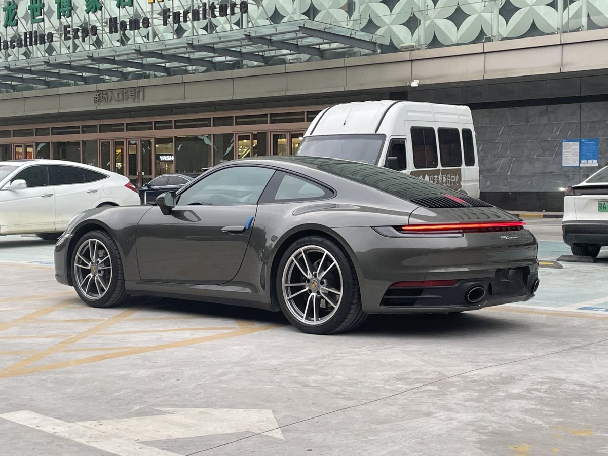 保時(shí)捷 911  2022款 Carrera 3.0T圖片