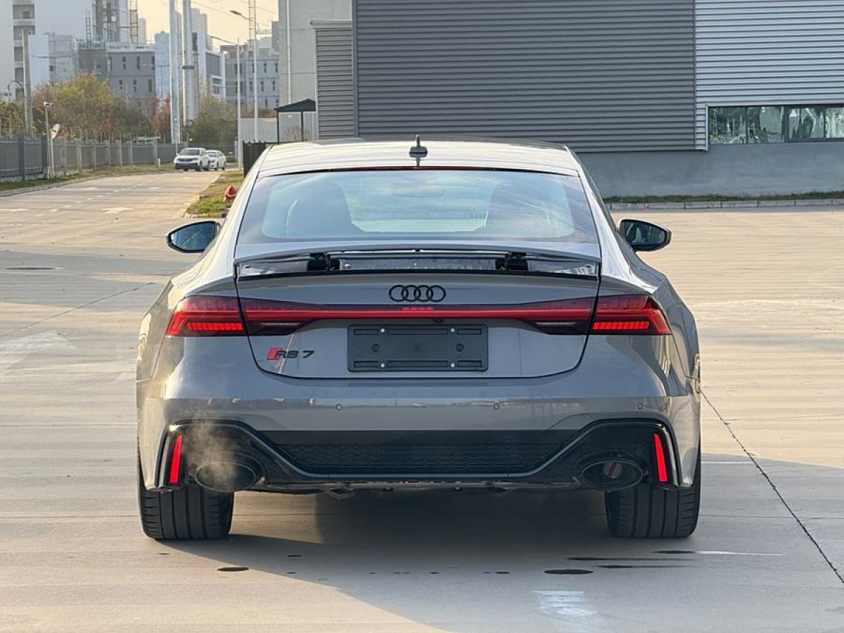 奧迪 奧迪RS 7  2024款 RS 7 4.0T Sportback performance圖片