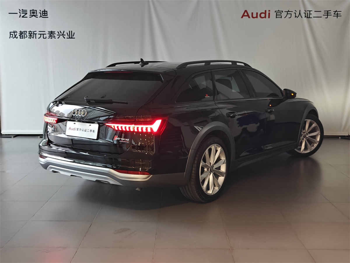 奧迪 奧迪A6  2020款 Allroad 探索家 55 TFSI 尊享越野型圖片