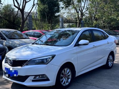 2015年10月 長(zhǎng)安 悅翔V7 1.6L 手動(dòng)樂趣型 國(guó)IV圖片