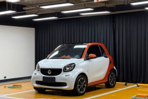 fortwo smart 1.0L 52千瓦硬頂激情版