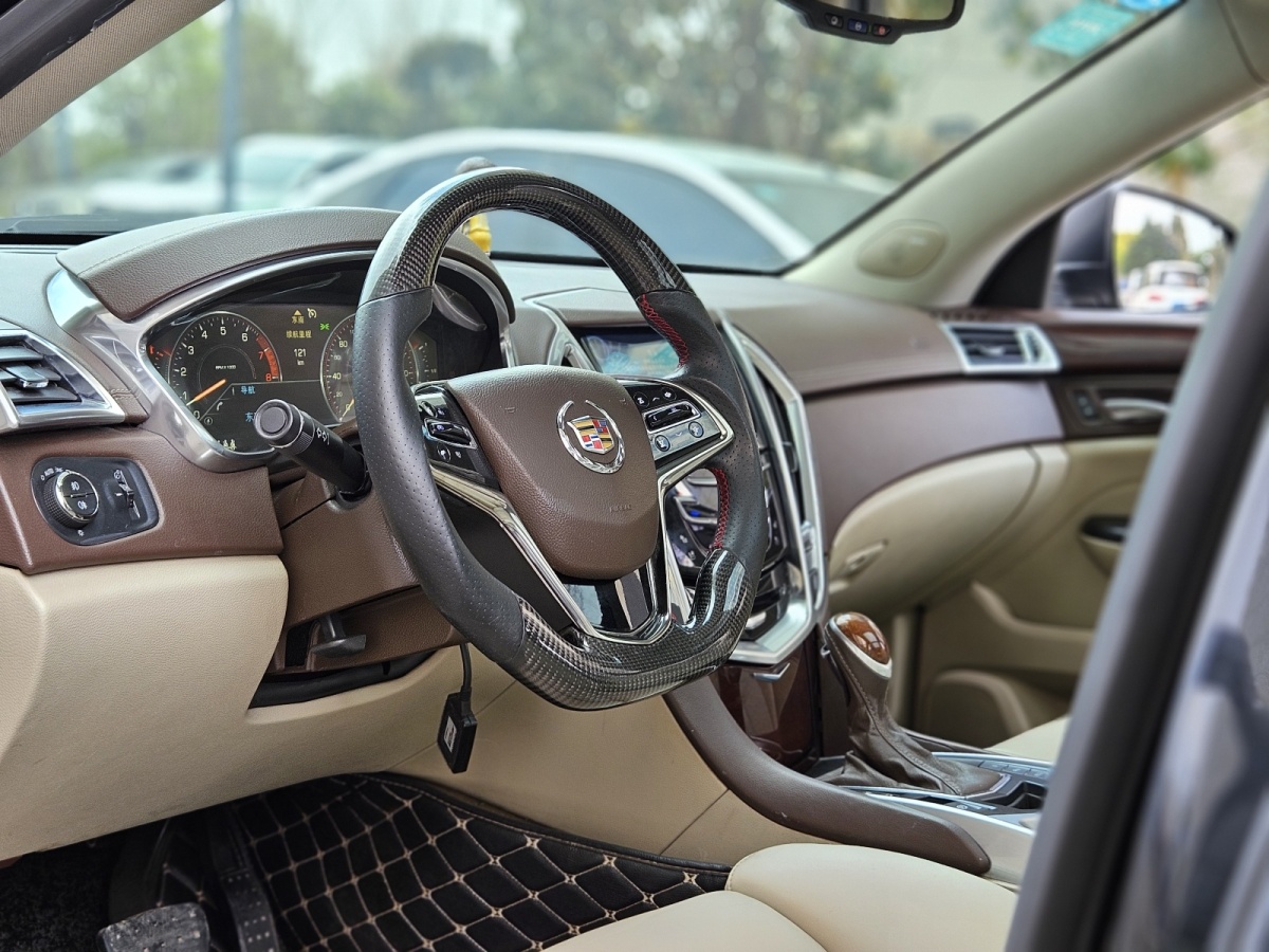 凱迪拉克 SRX  2013款 3.6L 旗艦型圖片