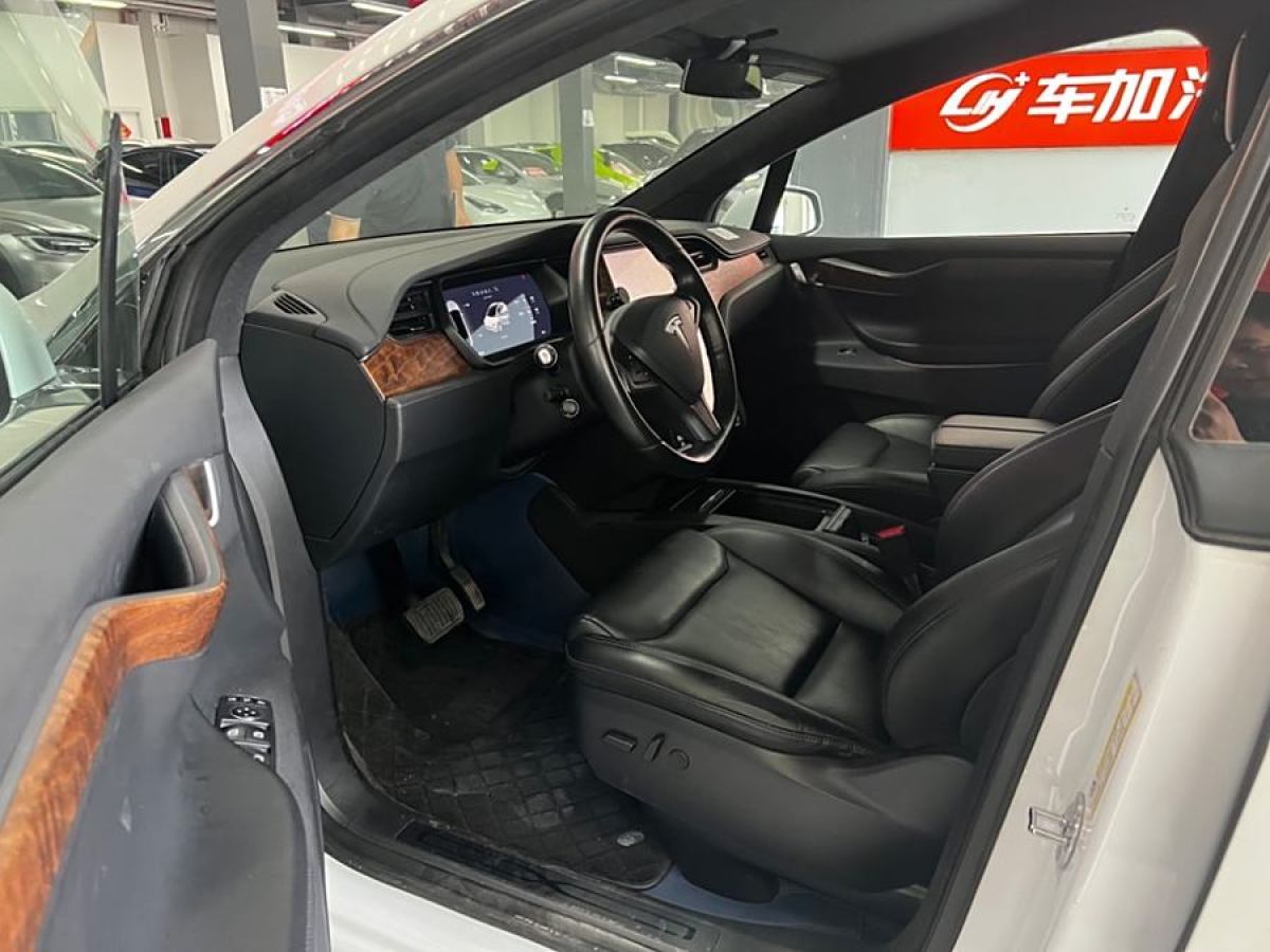 特斯拉 Model X  2019款 長(zhǎng)續(xù)航版圖片