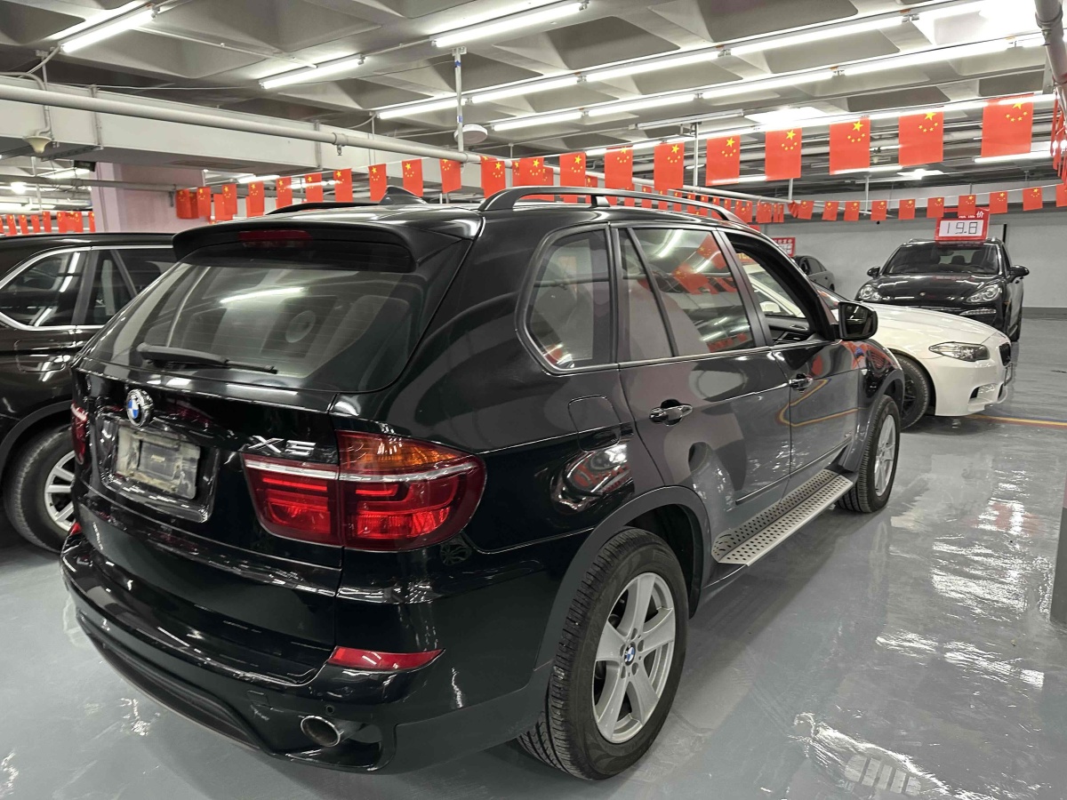 寶馬 寶馬X5  2013款 xDrive35i 領(lǐng)先型圖片