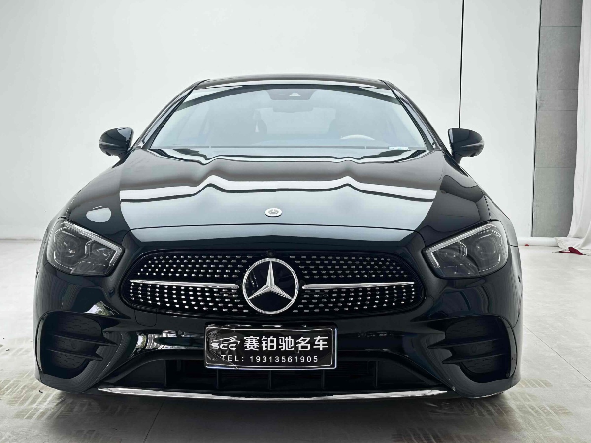 奔馳 奔馳E級(jí)  2023款 改款 E 300 轎跑車圖片