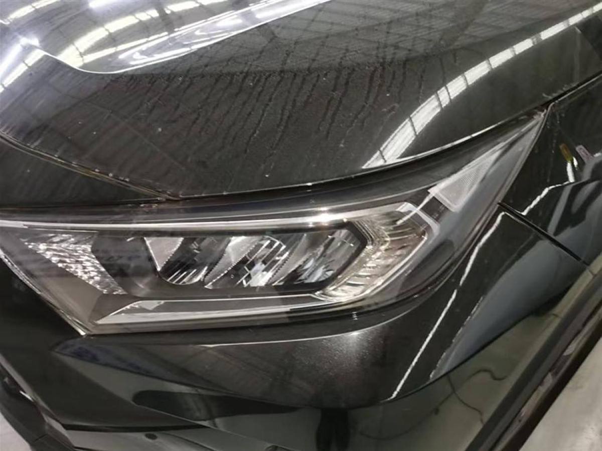 豐田 RAV4榮放  2022款 2.0L CVT兩驅(qū)風(fēng)尚Plus版圖片