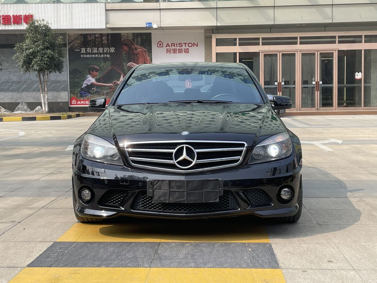 奔馳 奔馳C級(jí)AMG  2010款 AMG C 63 高性能版圖片