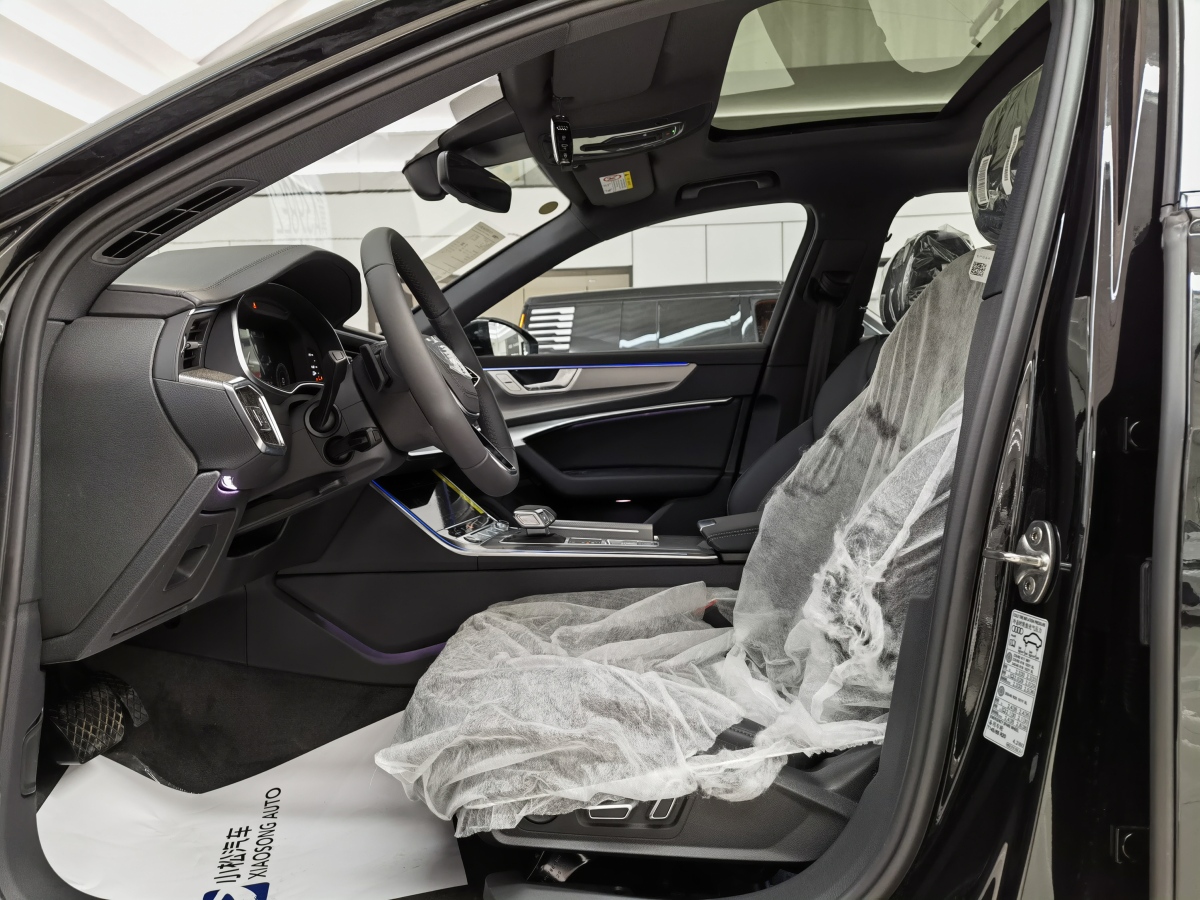 奧迪 奧迪A6L  2025款 45 TFSI 臻選動感型圖片
