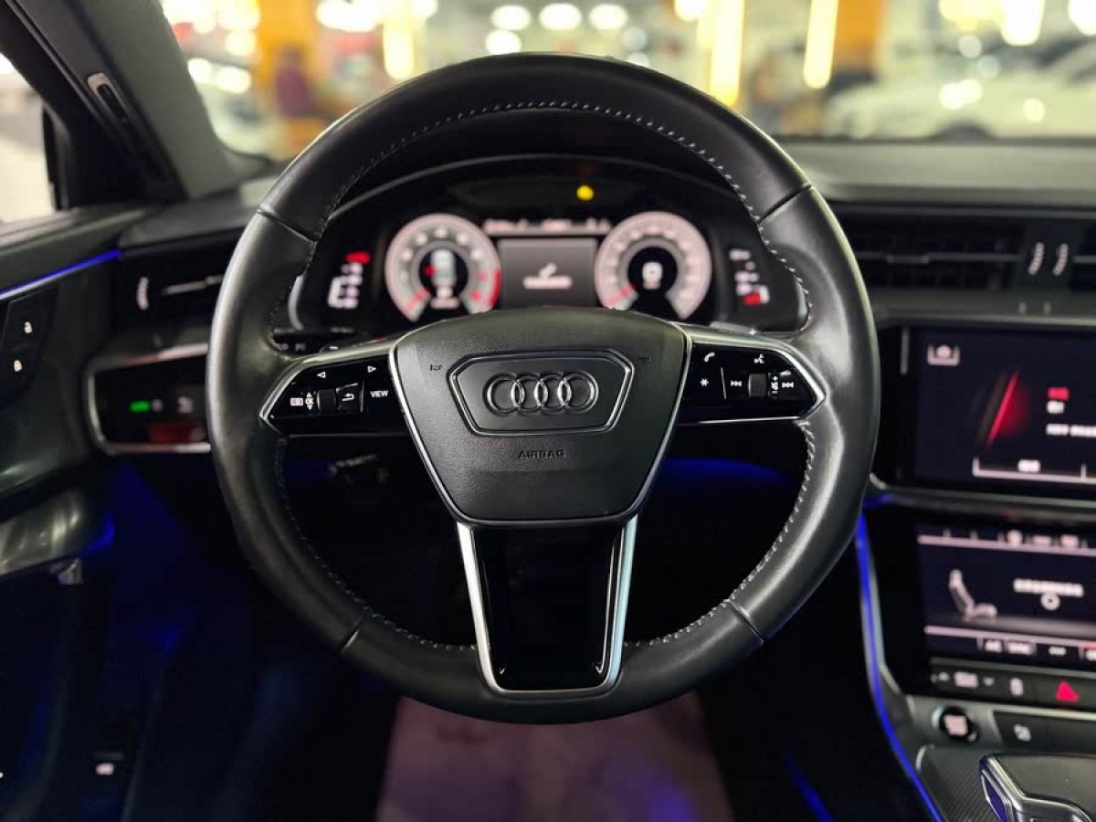 奧迪 奧迪A6L  2021款 40 TFSI 豪華動(dòng)感型圖片