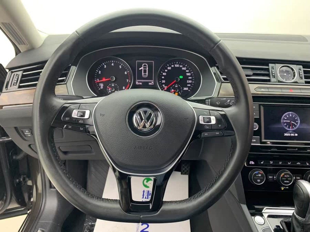 大眾 邁騰  2018款 改款 330TSI DSG 豪華型圖片