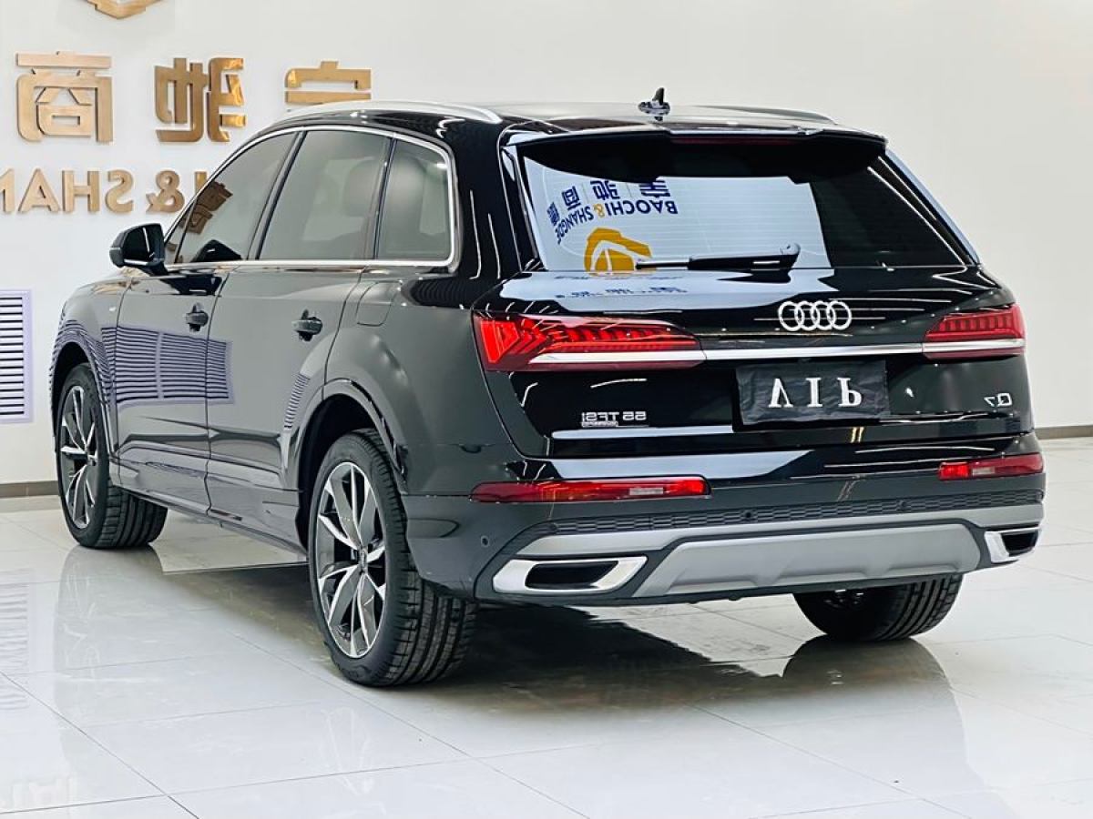 奧迪 奧迪Q7  2023款 55 TFSI quattro S line運動型圖片