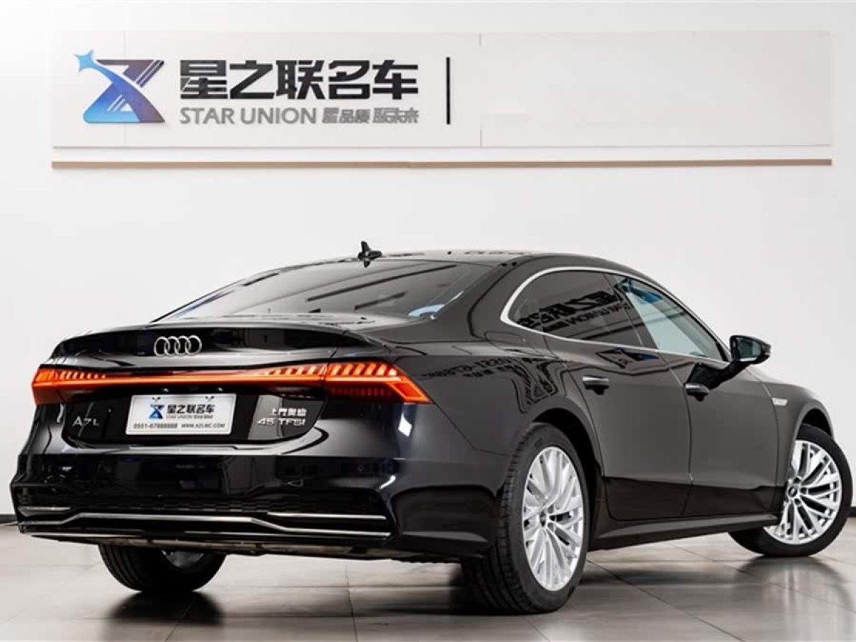 奧迪 奧迪A7L  2024款 45TFSI S-line 筑夢型 流晶套裝圖片