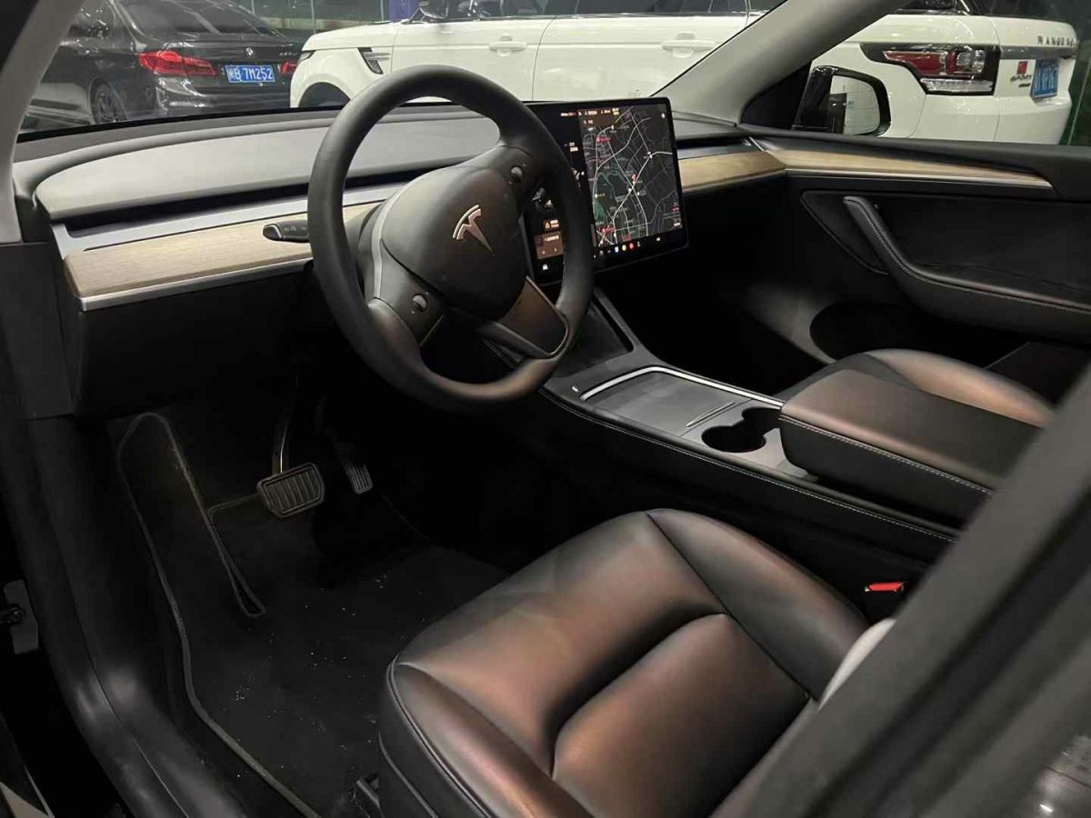 特斯拉 Model S  2021款 Plaid Plus 版圖片