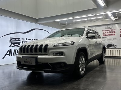 2018年8月 Jeep 自由光 2.4L 領(lǐng)先版圖片