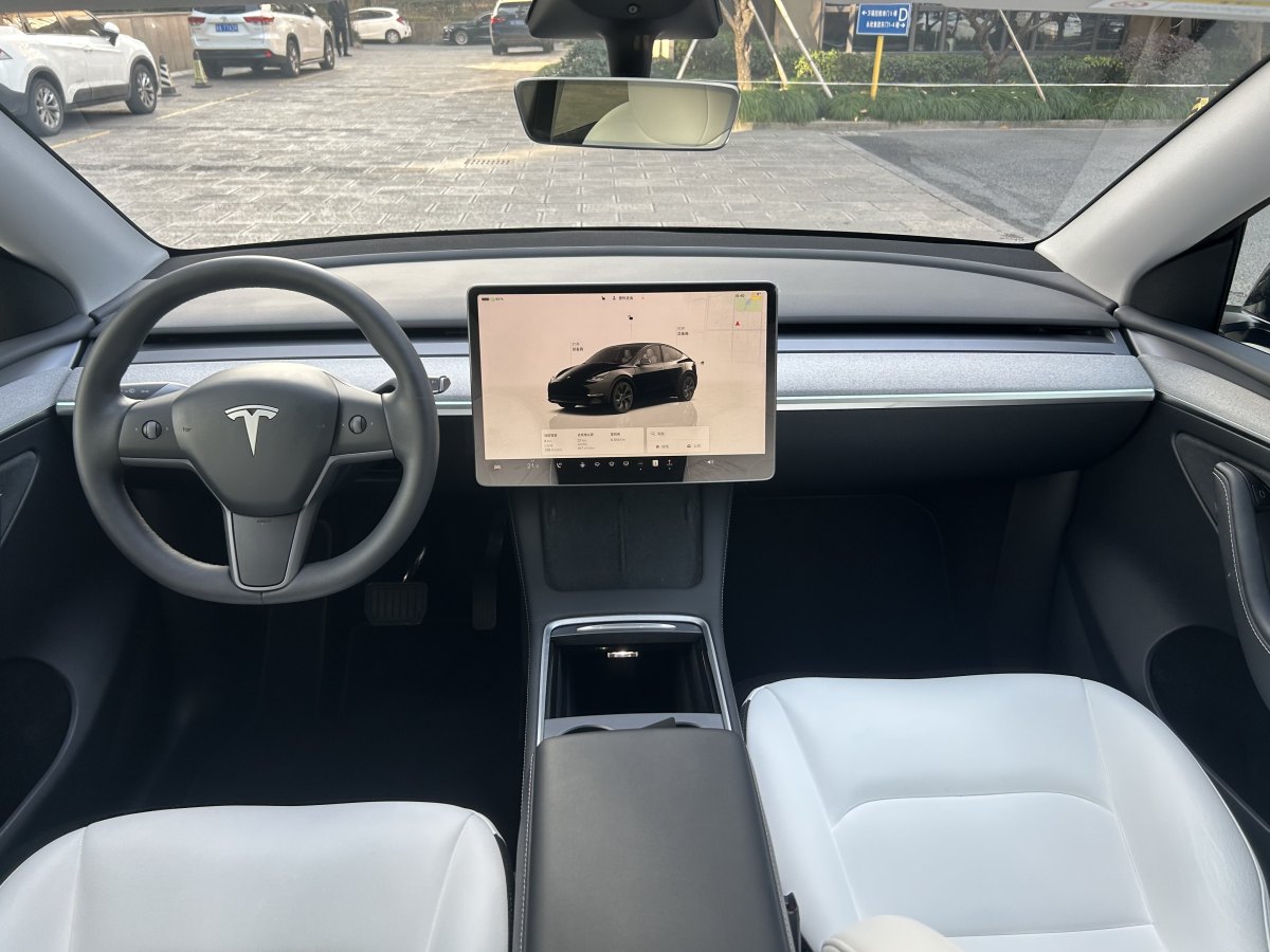 特斯拉 Model 3  2023款 煥新版 后輪驅動圖片