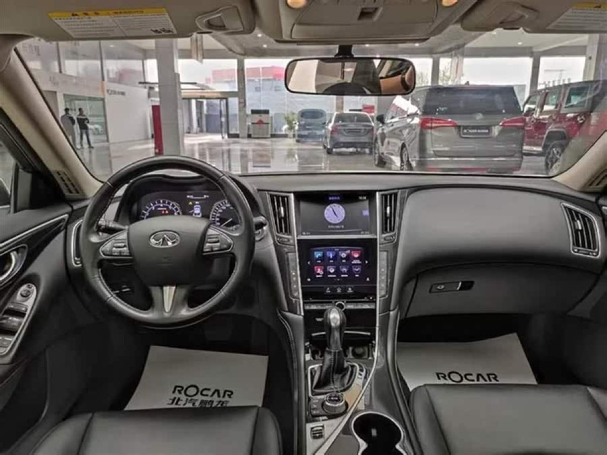 英菲尼迪 Q50L  2016款 2.0T 舒適版圖片
