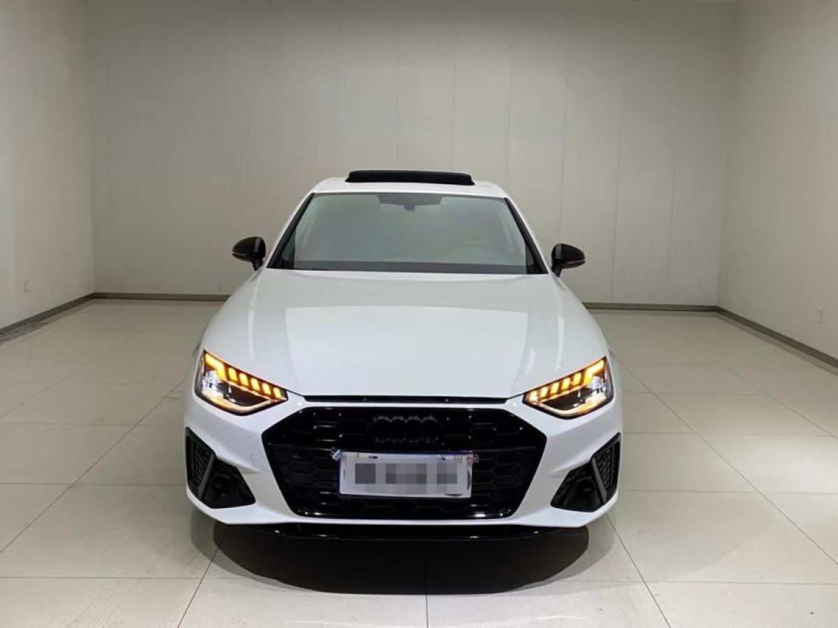 奧迪 奧迪A4L  2022款 40 TFSI 豪華動感型圖片