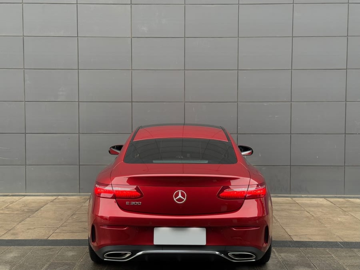 奔馳 奔馳E級(jí)  2017款 E 300 轎跑車圖片
