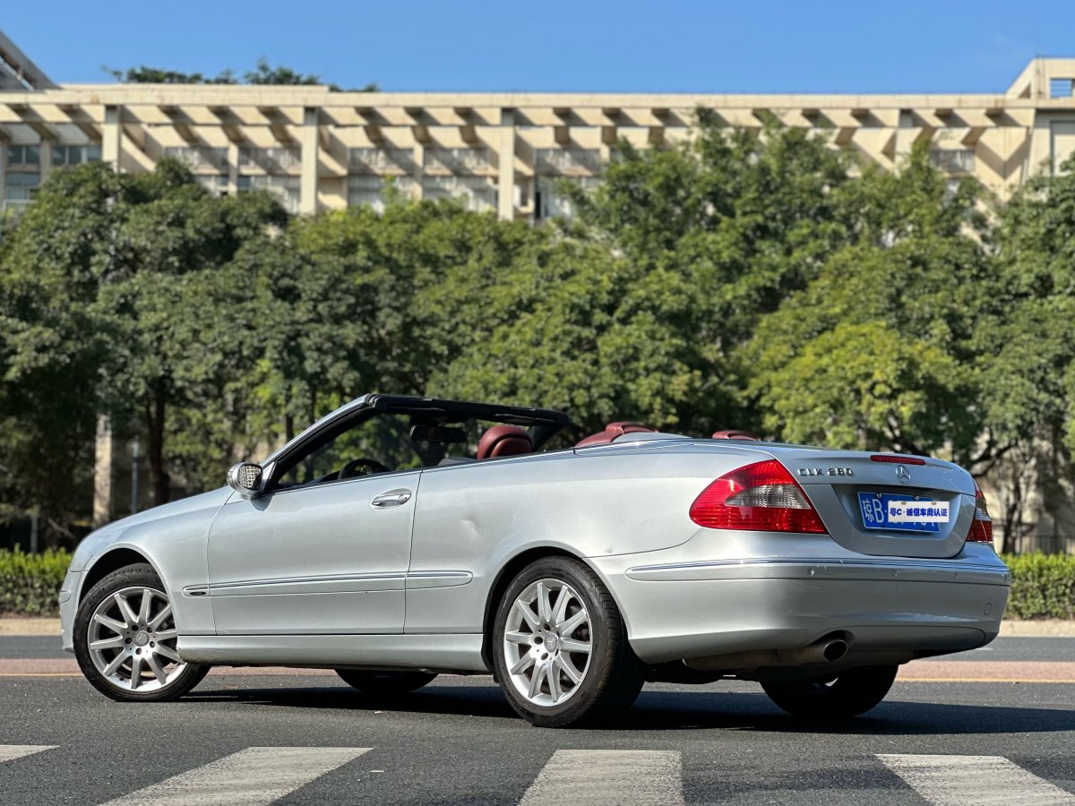 奔馳 奔馳CLK級  2006款 CLK 280 敞篷跑車圖片