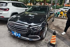 奔驰E级 奔驰 改款 E 300 L 豪华型