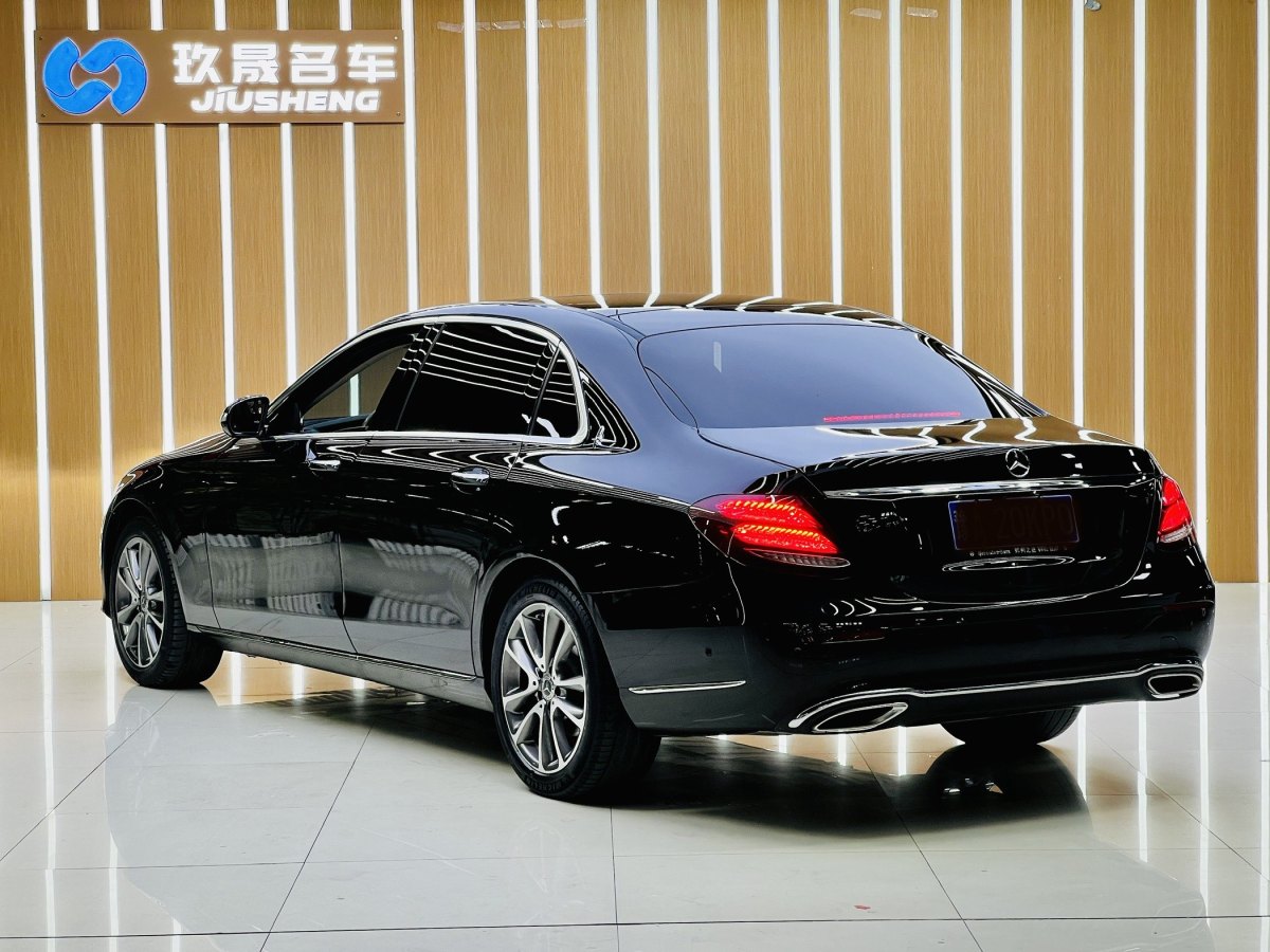 2020年1月奔馳 奔馳E級  2020款 改款 E 260 L