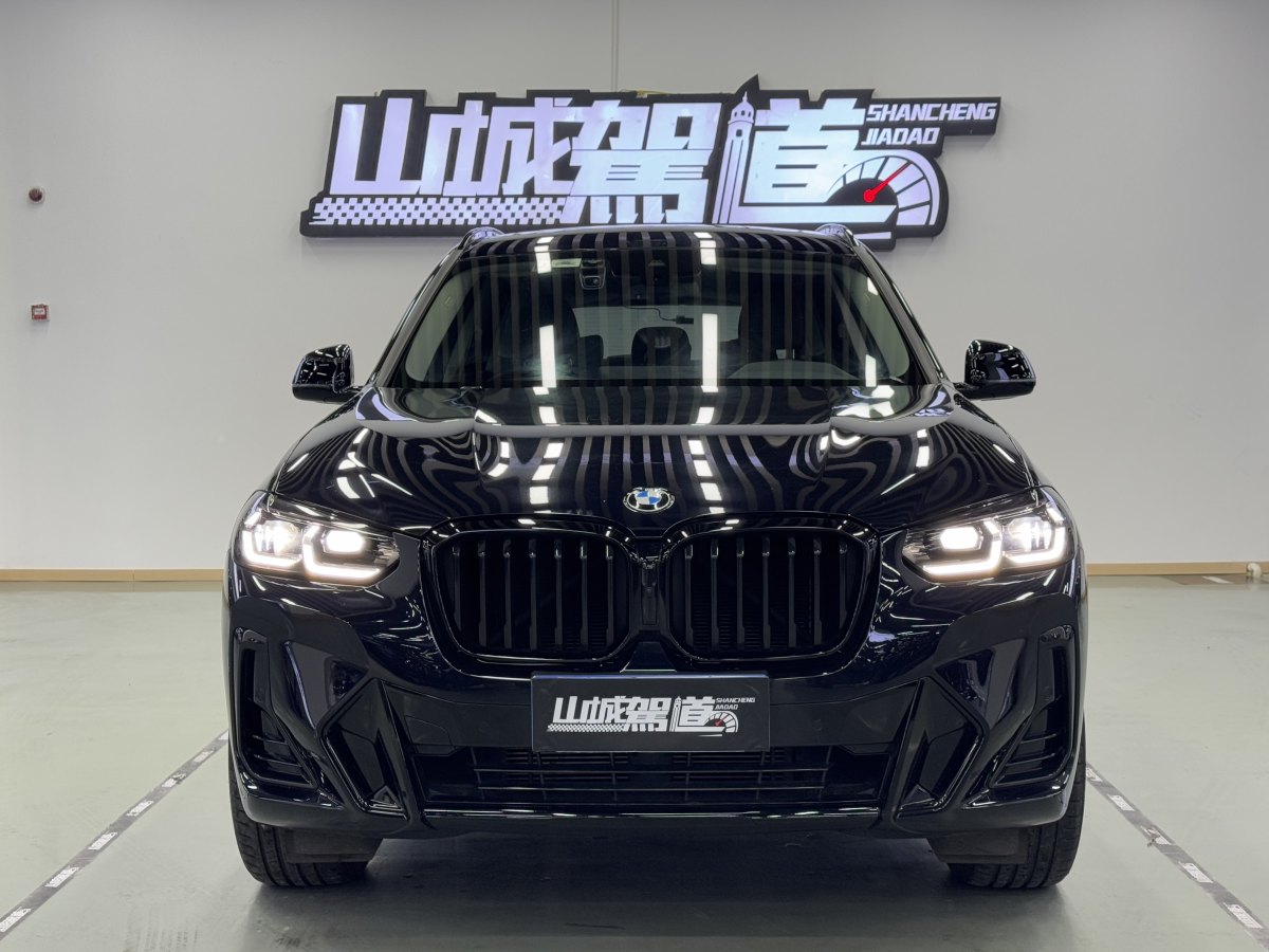 寶馬 寶馬X3  2022款 改款 xDrive30i 領(lǐng)先型 M曜夜套裝圖片