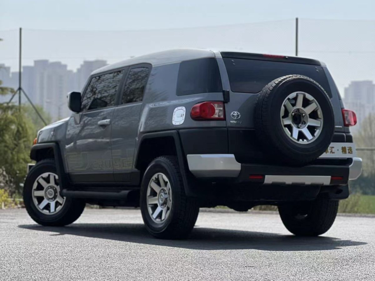 豐田 FJ 酷路澤  2007款 4.0L圖片