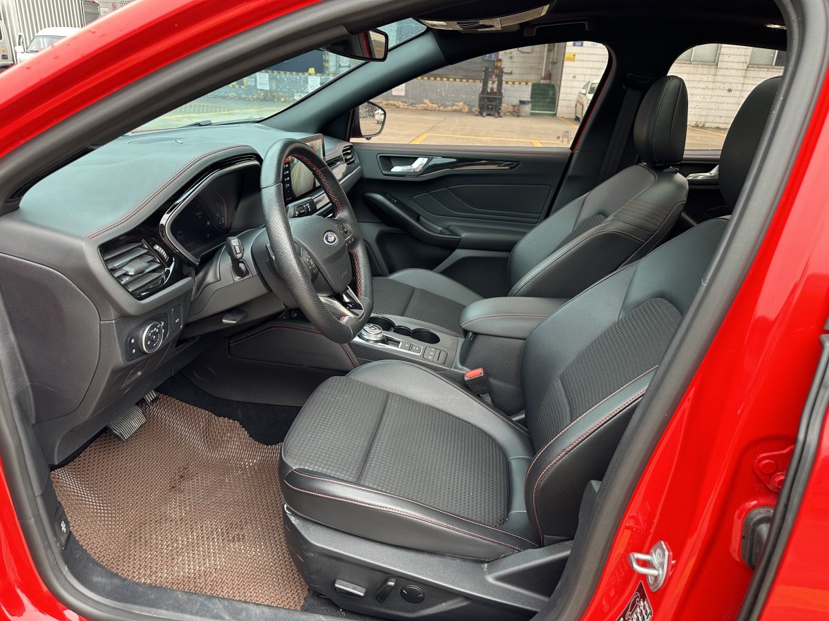 福特 ?？怂? 2021款 三廂 EcoBoost 180 自動ST Line圖片