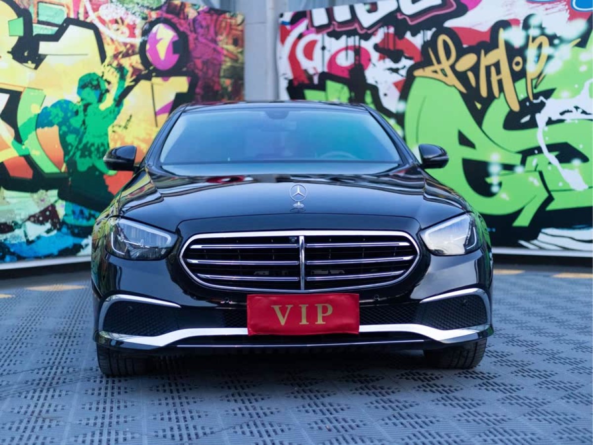 奔馳 奔馳E級  2021款 改款 E 300 L 時尚型圖片
