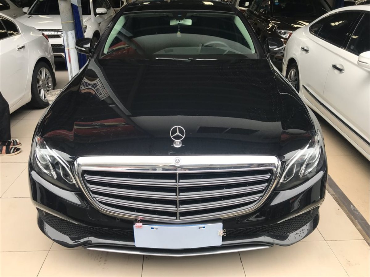 【重慶】2020年03月 奔馳 奔馳e級amg 2020款 e 260 l 4matic 自動檔