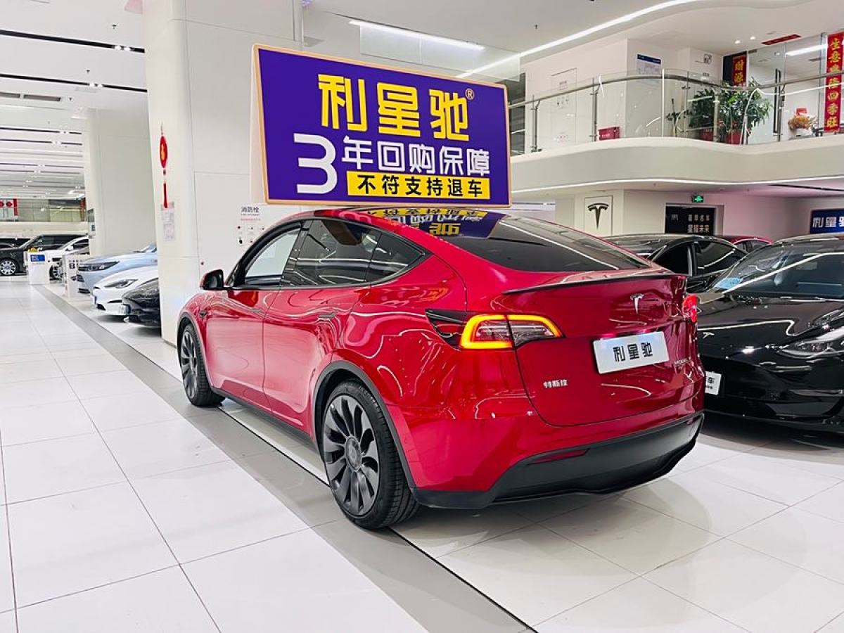 特斯拉 Model 3  2021款 改款 Performance高性能全輪驅(qū)動(dòng)版圖片