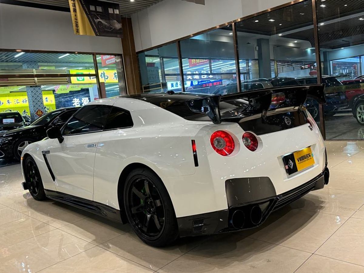 日產(chǎn) GT-R  2013款 3.8T Premium Edition圖片