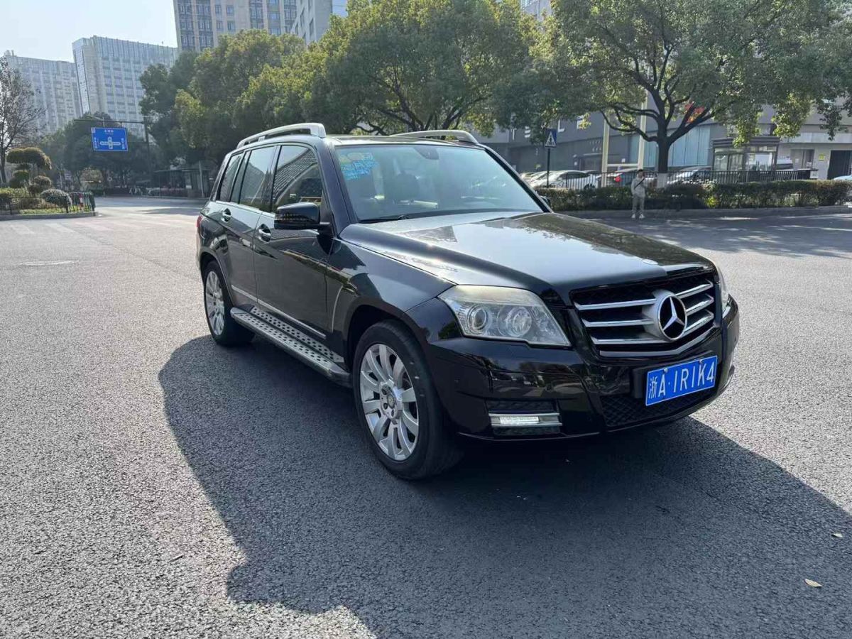 奔馳 奔馳GLK級(jí)  2010款 GLK 300 4MATIC 時(shí)尚型圖片