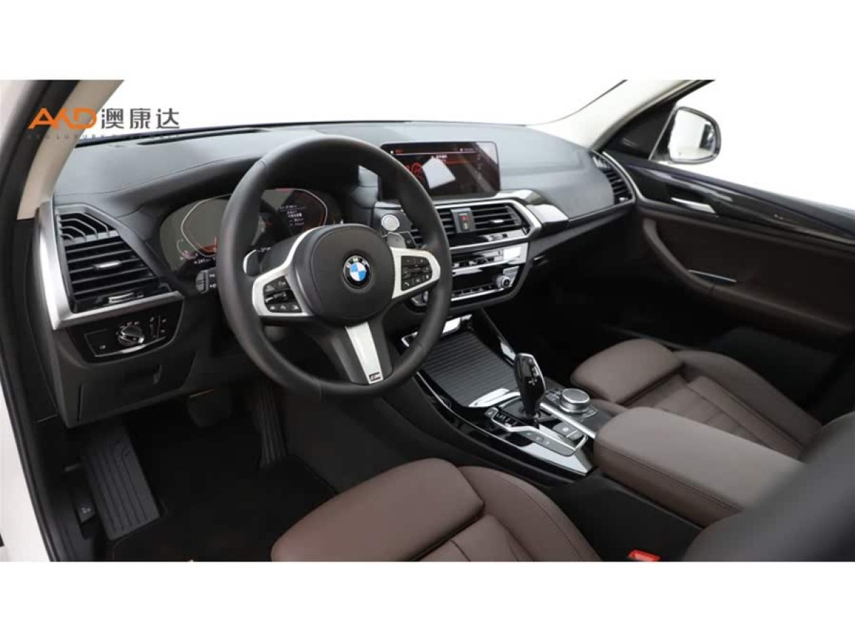 寶馬 寶馬X3  2021款 改款 xDrive30i 領(lǐng)先型 M運(yùn)動(dòng)套裝圖片