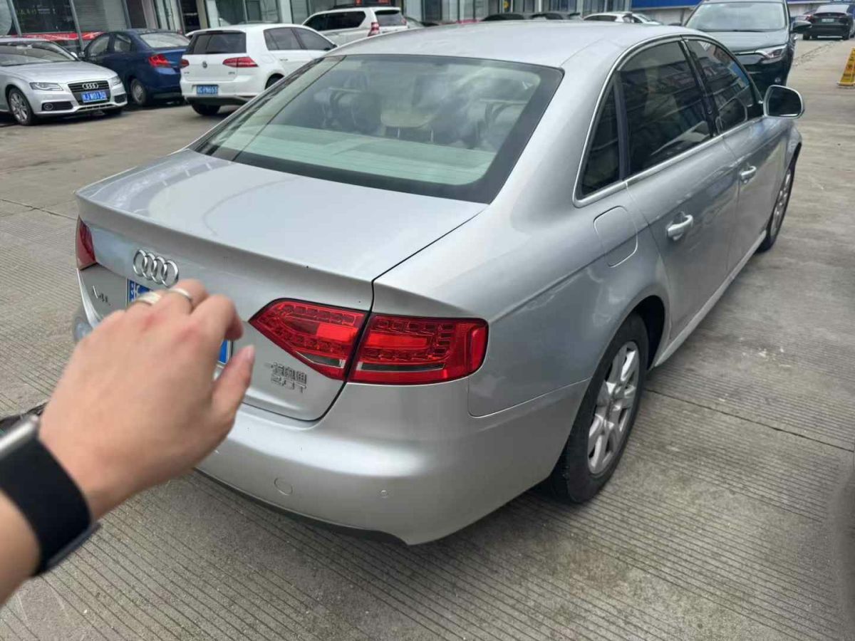 奧迪 奧迪A4L  2011款 A4L 1.8T FSI 舒適型圖片