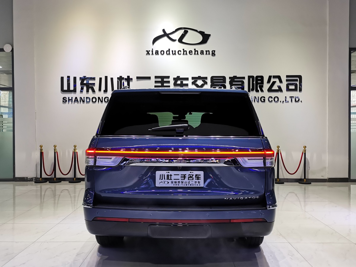 林肯 領(lǐng)航員  2024款 3.5T 尊耀版圖片